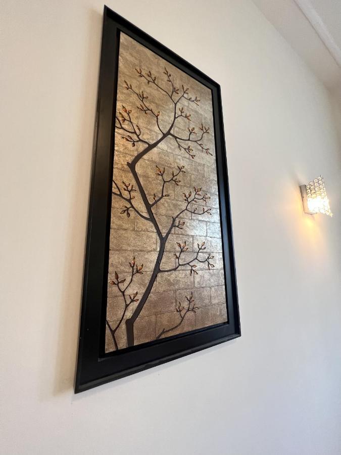 Krisztina Apartments Budapest Luaran gambar